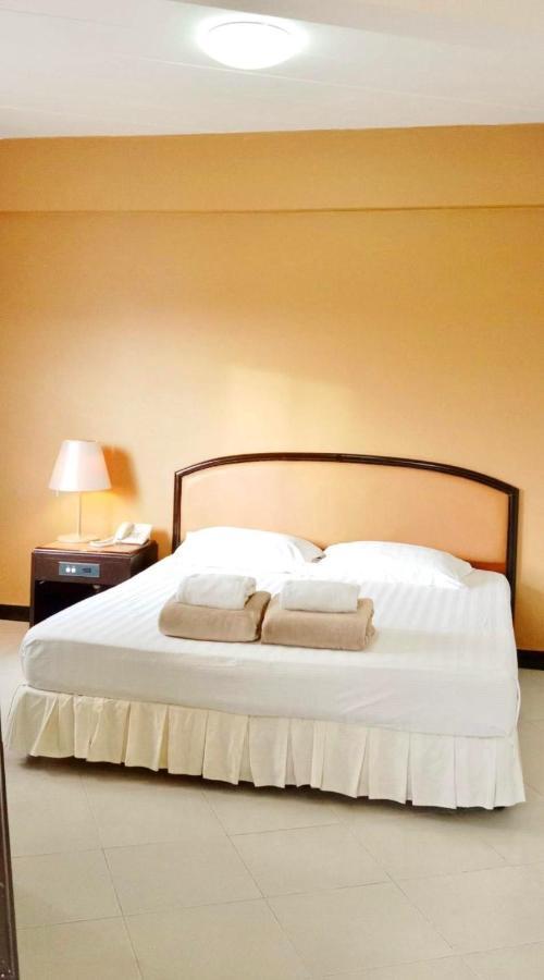 Tinidee Hotel Ranong Dış mekan fotoğraf