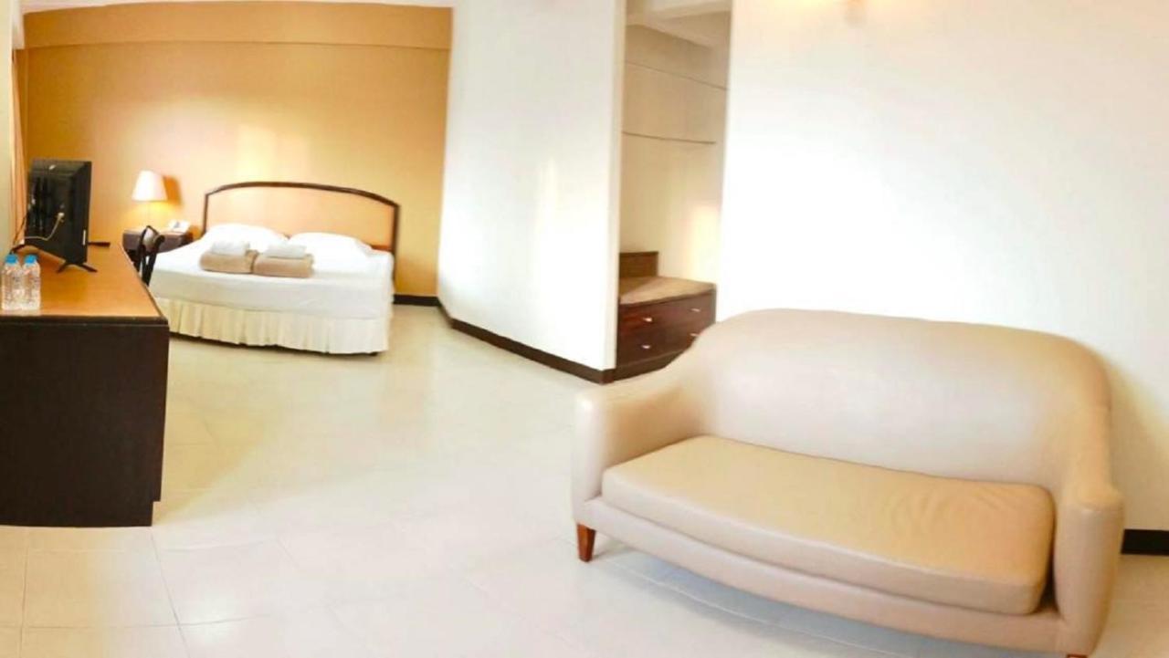 Tinidee Hotel Ranong Dış mekan fotoğraf