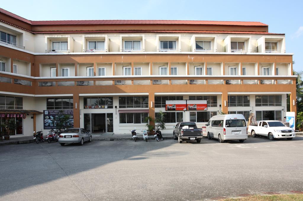 Tinidee Hotel Ranong Dış mekan fotoğraf