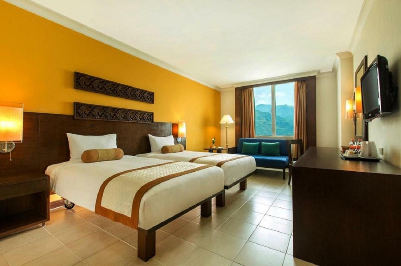 Tinidee Hotel Ranong Dış mekan fotoğraf