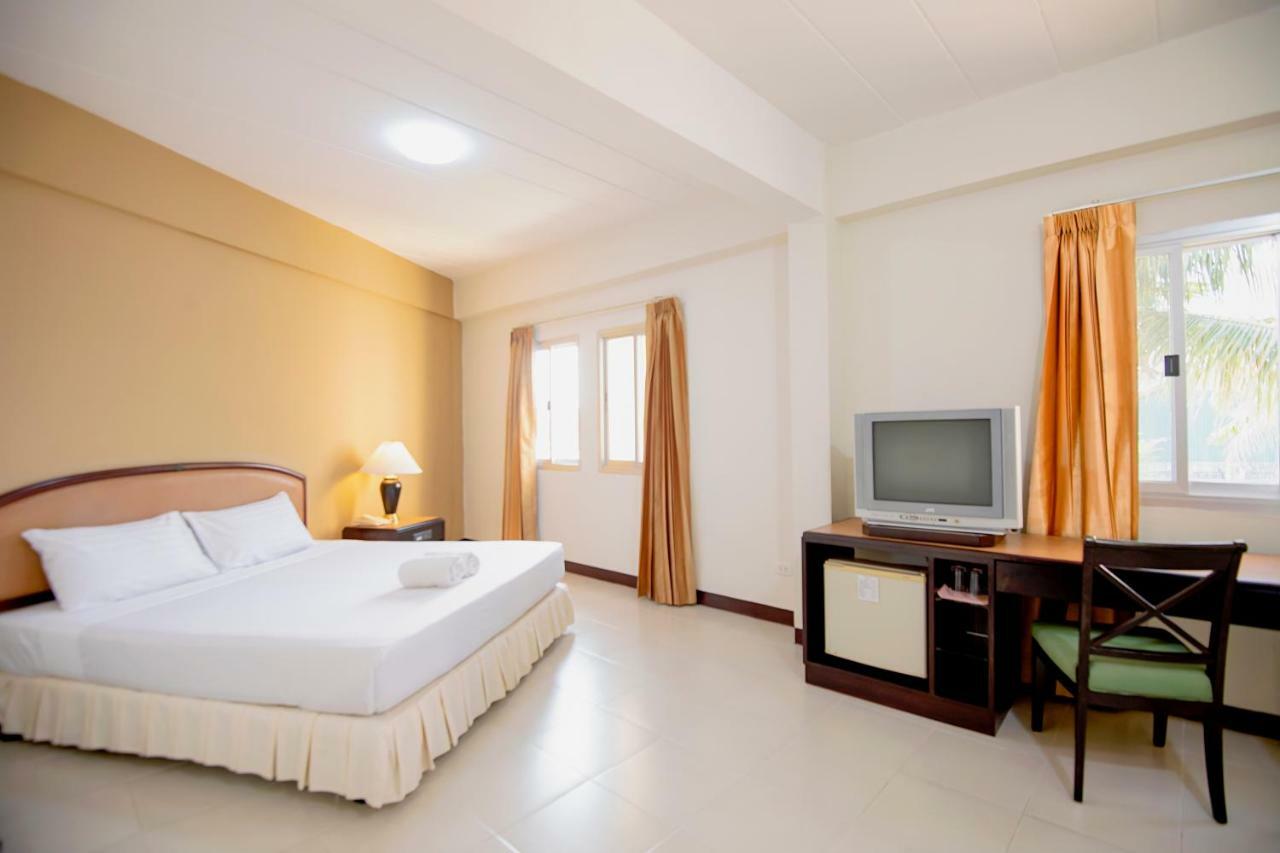 Tinidee Hotel Ranong Dış mekan fotoğraf
